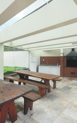 Apartamento à venda com 114m², 3 quartos e 3 vagasÁrea comum - Churrasqueira