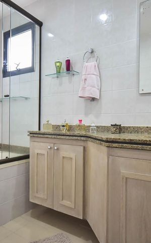 Apartamento à venda com 114m², 3 quartos e 3 vagas Apartamento à venda com 114m², 3 quartos e 3 vagasBanheiro da Suíte 3