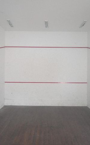 Apartamento à venda com 114m², 3 quartos e 3 vagasÁrea comum - Quadra de Squash