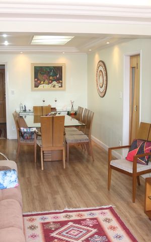 Apartamento à venda com 134m², 3 quartos e 2 vagasSala