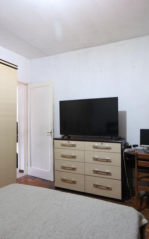Casa à venda com 180m², 3 quartos e 5 vagasQuarto 1 - Casa 1