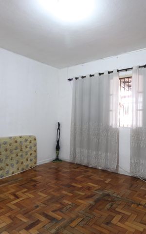 Casa à venda com 180m², 3 quartos e 5 vagasQuarto 2 - Casa 1