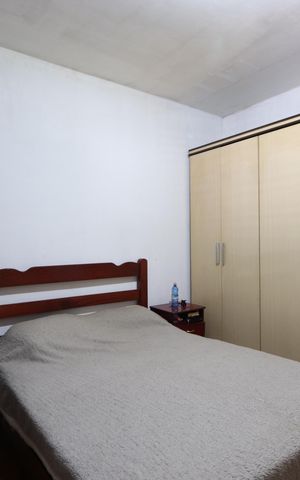 Casa à venda com 180m², 3 quartos e 5 vagasQuarto 1 - Casa 1