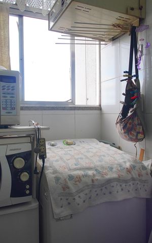 Apartamento à venda com 64m², 2 quartos e 1 vagaÁrea de Serviço