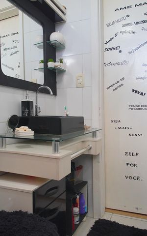 Apartamento à venda com 64m², 2 quartos e 1 vagaBanheiro