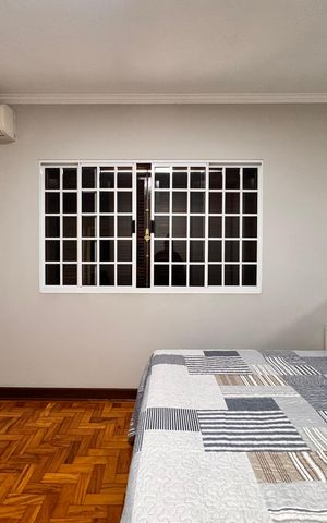 Casa à venda com 220m², 4 quartos e 3 vagas Casa à venda com 220m², 4 quartos e 3 vagasQuarto 1