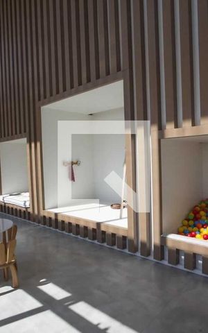 Apartamento à venda com 154m², 3 quartos e 3 vagas Apartamento à venda com 154m², 3 quartos e 3 vagasBrinquedoteca
