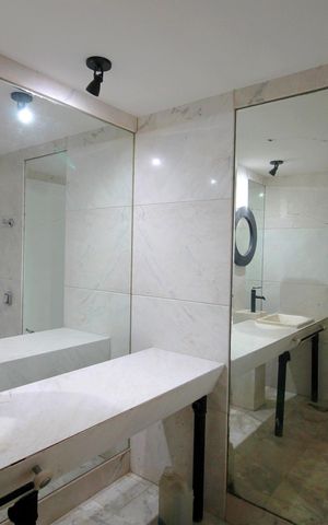 Casa à venda com 800m², 5 quartos e 10 vagasBanheoop Galpão