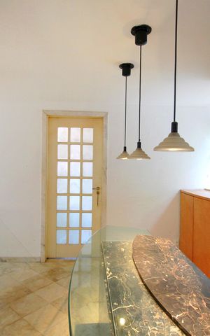 Casa à venda com 800m², 5 quartos e 10 vagasCopa