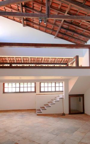 Casa à venda com 800m², 5 quartos e 10 vagasGalpão