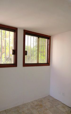 Casa à venda com 800m², 5 quartos e 10 vagasQuarto de Serviço