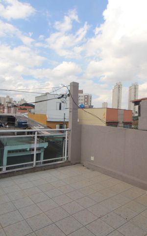 Casa à venda com 210m², 6 quartos e 1 vagaQuintal