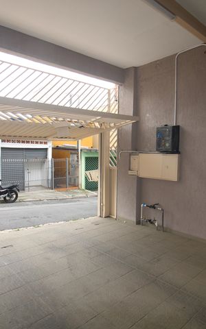 Casa à venda com 210m², 6 quartos e 1 vagaGaragem