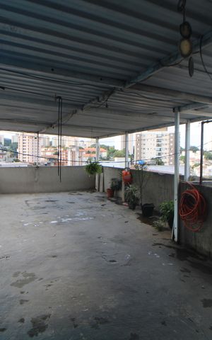 Casa à venda com 210m², 6 quartos e 1 vagaÁrea de Serviço