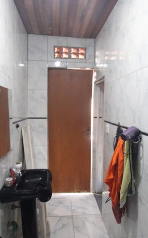 Casa à venda com 210m², 6 quartos e 1 vagaCasa - Banheiro