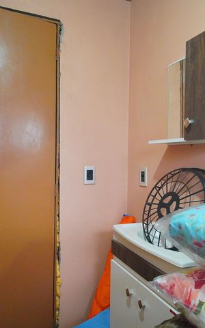 Casa à venda com 240m², 3 quartos e 2 vagasBanheiro 2