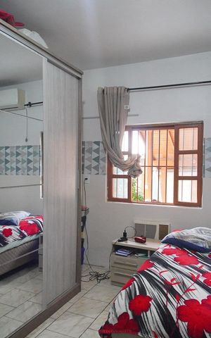 Casa à venda com 240m², 3 quartos e 2 vagasQuarto 2
