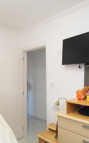 Casa à venda com 245m², 5 quartos e 4 vagas Casa à venda com 245m², 5 quartos e 4 vagasQuarto 2