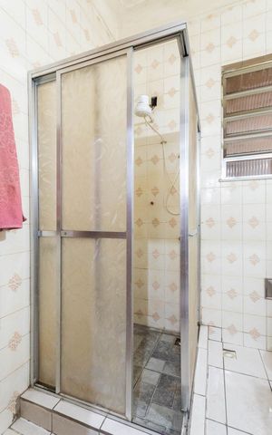 Casa à venda com 48m², 2 quartos e sem vagaBanheiro