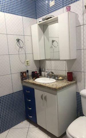 Casa à venda com 120m², 2 quartos e 1 vaga Casa à venda com 120m², 2 quartos e 1 vagaBanheiro 1