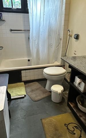 Casa para alugar com 1506m², 2 quartos e 3 vagas Casa para alugar com 1506m², 2 quartos e 3 vagasBanheiro