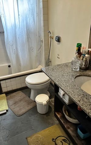 Casa para alugar com 1506m², 2 quartos e 3 vagas Casa para alugar com 1506m², 2 quartos e 3 vagasBanheiro
