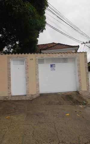 Casa para alugar com 100m², 3 quartos e 1 vagaFachada da casa