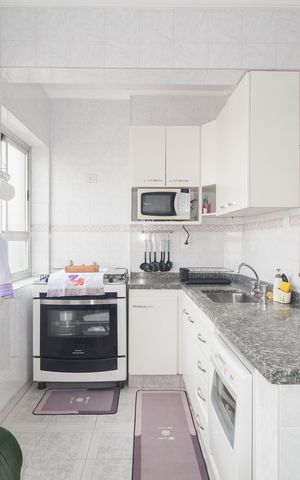 Apartamento à venda com 130m², 3 quartos e 1 vaga Apartamento à venda com 130m², 3 quartos e 1 vagaCozinha