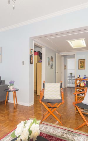 Apartamento à venda com 130m², 3 quartos e 1 vaga Apartamento à venda com 130m², 3 quartos e 1 vagaSala de Jantar