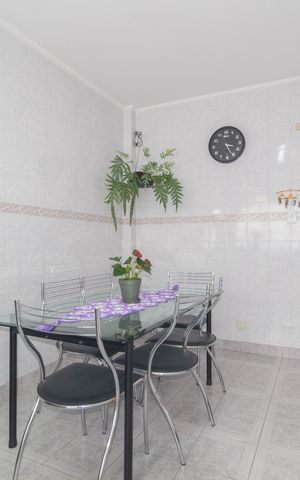 Apartamento à venda com 130m², 3 quartos e 1 vaga Apartamento à venda com 130m², 3 quartos e 1 vagaCozinha