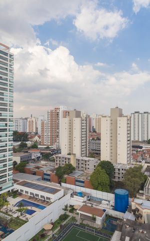 Apartamento à venda com 130m², 3 quartos e 1 vaga Apartamento à venda com 130m², 3 quartos e 1 vagaVista - Quarto 1