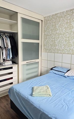 Apartamento à venda com 98m², 3 quartos e 2 vagas Apartamento à venda com 98m², 3 quartos e 2 vagasSuite