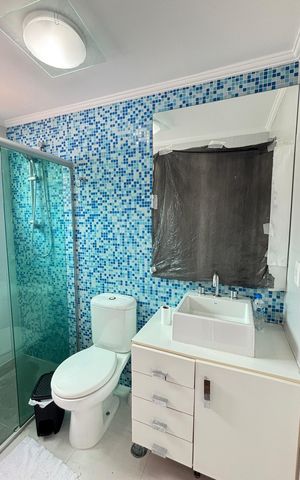 Apartamento à venda com 98m², 3 quartos e 2 vagas Apartamento à venda com 98m², 3 quartos e 2 vagasBanheiro da Suíte