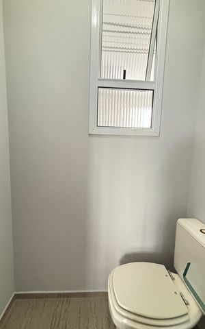 Apartamento à venda com 98m², 3 quartos e 2 vagas Apartamento à venda com 98m², 3 quartos e 2 vagasLavabo