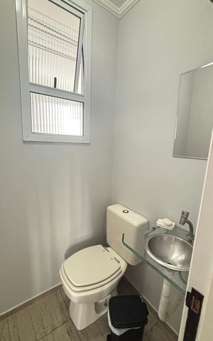 Apartamento à venda com 98m², 3 quartos e 2 vagas Apartamento à venda com 98m², 3 quartos e 2 vagasLavabo