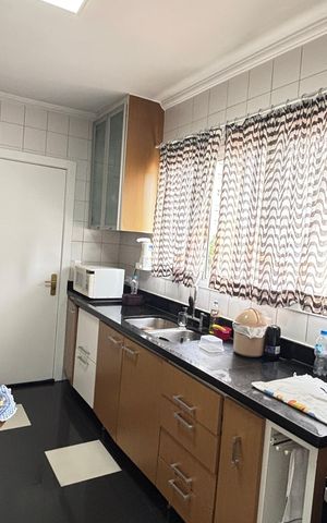 Apartamento à venda com 98m², 3 quartos e 2 vagas Apartamento à venda com 98m², 3 quartos e 2 vagasCozinha