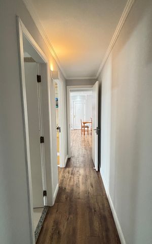 Apartamento à venda com 98m², 3 quartos e 2 vagas Apartamento à venda com 98m², 3 quartos e 2 vagasCorredor