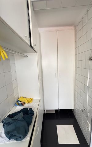 Apartamento à venda com 98m², 3 quartos e 2 vagas Apartamento à venda com 98m², 3 quartos e 2 vagasÁrea de Serviço