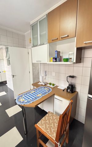 Apartamento à venda com 98m², 3 quartos e 2 vagas Apartamento à venda com 98m², 3 quartos e 2 vagasCozinha