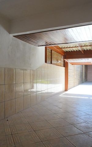 Casa à venda com 380m², 3 quartos e 5 vagasGaragem