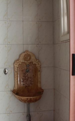 Casa à venda com 320m², 3 quartos e 6 vagasBanheiro da Churrasqueira