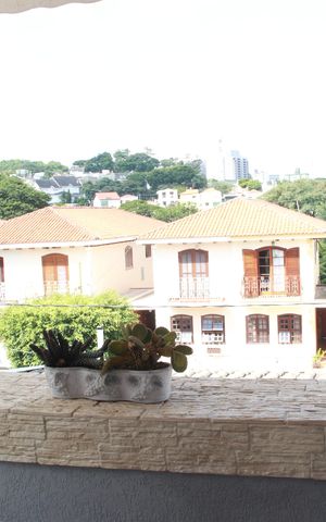 Casa à venda com 320m², 3 quartos e 6 vagasVaranda da Suíte