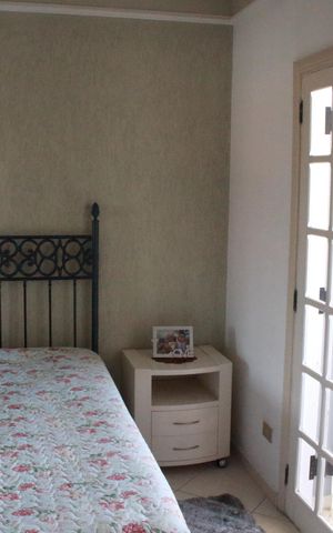 Casa à venda com 320m², 3 quartos e 6 vagasSuíte