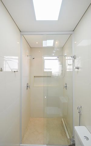 Apartamento à venda com 58m², 2 quartos e 1 vaga Apartamento à venda com 58m², 2 quartos e 1 vagaBanheiro