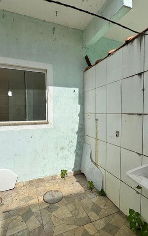 Casa de condomínio à venda com 200m², 3 quartos e 1 vaga Casa de condomínio à venda com 200m², 3 quartos e 1 vagaÁrea de Serviço