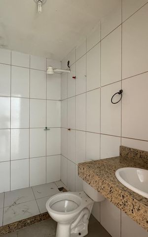 Casa de condomínio à venda com 200m², 3 quartos e 1 vaga Casa de condomínio à venda com 200m², 3 quartos e 1 vagaBanheiro Social 1