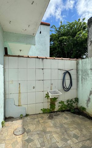 Casa de condomínio à venda com 200m², 3 quartos e 1 vaga Casa de condomínio à venda com 200m², 3 quartos e 1 vagaÁrea de Serviço
