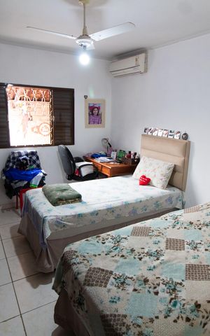 Casa à venda com 147m², 2 quartos e 2 vagasQuarto 2