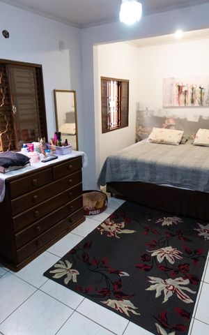 Casa à venda com 147m², 2 quartos e 2 vagasQuarto