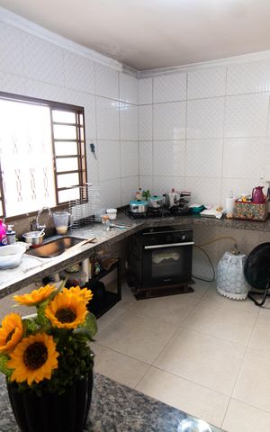 Casa à venda com 147m², 2 quartos e 2 vagasCozinha
